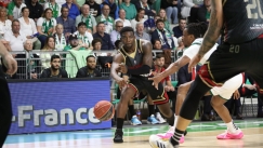 Φάση από τον αγώνα Πορτέλ - Μονακό.