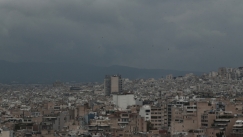 Αποπνικτική ατμόσφαιρα λόγω της αφρικανικής σκόνης: «Καμπανάκι» από τους ειδικούς (vid)