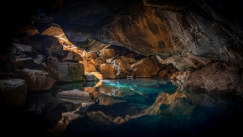 Το «γιγάντιο» πλάσμα που βρέθηκε σε σπηλιά της Αυστραλίας και έχει ενθουσιάσει τους ειδικούς 