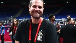 O Γιώργος Μπόγρης έκανε δοκιμαστικό για ριάλιτι του ΣΚΑΪ, παραγωγής Ατζούν (vid)