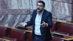 «Βόμβες» Ηλιόπουλου στη Βουλή για τη δολοφονία Καραϊβάζ: «Καταστράφηκε CD με συνομιλίες» (vid)