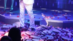 H απάντηση του πασίγνωστου τραγουδιστή για τη δέσμευση της περιουσίας του