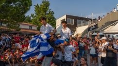 Τα αδέλφια Σουρλατζής