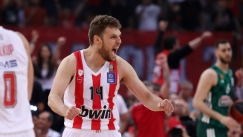 Ο Σάσα Βεζένκοβ.