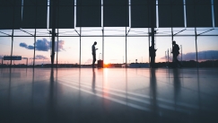 Ποια είναι η «θεωρία του αεροδρομίου» που έχει γίνει τάση στο TikTok (vid)