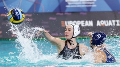 Η Ιωάννα Χυδηριώτη με το σκουφάκι του Αλίμου