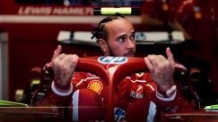 Χάμιλτον: «Έκανα λιγότερη προετοιμασία απ’ ό,τι o Φέτελ στη Ferrari» 