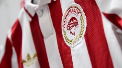 Η επετειακή φανέλα του Ολυμπιακού