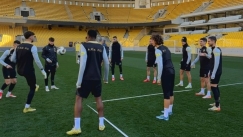 Οι παίκτες της ΑΕΚ στην προπόνηση στη Νέα Φιλαδέλφεια