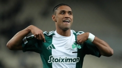 Ο Τετέ πανηγυρίζει εναντίον της Φιορεντίνα