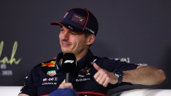 Ο Φερστάπεν... την είπε σε δημοσιογράφο: «Επικεντρώσου στη δουλειά σου και εγώ στη δική μου» (vid)