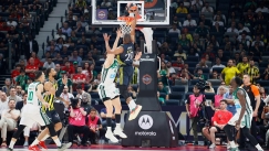 Δύο πετρελαιοκηλίδες στον Περσικό