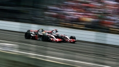 Σαν Σήμερα: Η πρώτη τιτανομαχία των Χάμιλτον και Αλόνσο (vid)