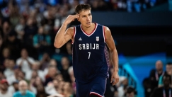 Ο Μπόγκνταν Μπογκντάνοβιτς με την εθνική Σερβίας 