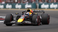 Μαγεία Φερστάπεν στο Σίλβερστον, pole στο GP Μ. Βρετανίας για τον παγκόσμιο πρωταθλητή 