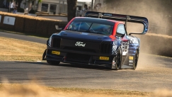 Το θηριώδες Ford Supertruck κέρδισε στην ανάβαση του Φεστιβάλ Ταχύτητας Γκούντγουντ (vid)