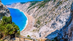 Οι 5 πιο επικίνδυνες παραλίες της Ελλάδας: Επίγειοι παράδεισοι με κρυφές παγίδες (vid)