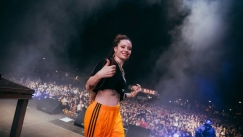 Santa Salut: ράπερ «φωτιά»!