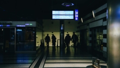 Φρίκη στο αεροδρόμιο της Φλόριντα: Επιβάτης κουβαλούσε ανθρώπινα οστά και τα κάπνιζε ως πούρα (vid)