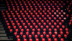 Οι κόκκινες κάρτες κατά του ρατσισμού