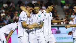 Οι παίκτες του Λεβαδειακού μετά το γκολ στη Λεωφόρο