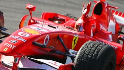 Σαν Σήμερα: Ο τελευταίος αγώνας του Σουμάχερ με τα κόκκινα της Ferrari (vid)