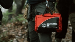 Η ΕΕ αποκαλύπτει τι πρέπει να περιέχει κιτ επιβίωσης για τον Γ΄ Παγκόσμιο Πόλεμο: Οι πολίτες καλούνται να προετοιμαστούν