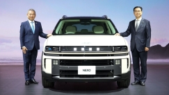 Το νέο Hyundai Nexo έχει αυτονομία άνω των 800 χλμ. με πεντάλεπτο ανεφοδιασμό (vid)