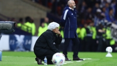 Μην πυροβολείτε τον πιανίστα