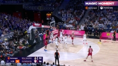 Ο Κώστας Αντετοκούνμπο