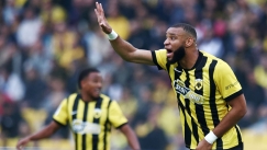 Ο Αρόλντ Μουκουντί της ΑΕΚ