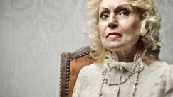 «Απαγορεύονται οι πεθερές»: Η... κουζουλή αγγελία για σπίτι στα Χανιά που έγινε viral