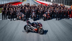H Aprilia RSV4 X-GP ξεπούλησε σε μόλις 14 ημέρες (vid)