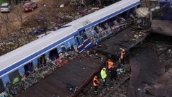 Συγκλονίζει μητέρα θύματος Τεμπών: «Δεν ρωτάνε για τα παιδιά που χάθηκαν και ασχολούνται με το κόμμα Καρυστιανού»