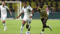 Με Τετέ στο «10» και Τζούρισιτς-Ζαρουρί στα δύο άκρα το «τριφύλλι»