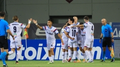 Οι παίκτες του Βόλου πανηγυρίζουν