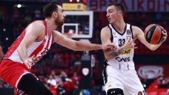 Ο Άντζουσιτς