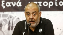 Ο Θανάσης Χατζόπουλος