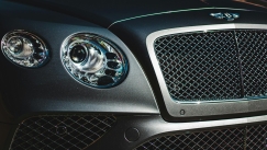 Πολυτελή αυτοκίνητα χωρίς φόρο: Το κόλπο που εξαφανίζει τον ΦΠΑ