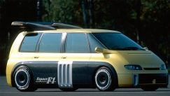 Η Yas Marina και το Renault Espace F1 επιστρέφουν στο Gran Turismo 7! (vid)