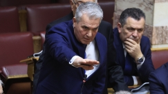 Δεν βγαίνει με 5.000 ευρώ ο Κυριαζίδης της ΝΔ:  «Δεν πρέπει να φάω; Ευτυχώς δουλεύει η σύζυγος»