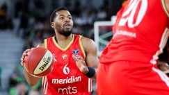 Τζάρεντ Μπάτλερ για τις τρεις σερί ήττες του Ερυθρού Αστέρα: «Δεν είναι ώρα για πανικό»