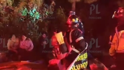 Τραγωδία στη Γουατεμάλα: Τουλάχιστον 15 νεκροί και 19 τραυματίες σε δυστύχημα με λεωφορείο (vid)