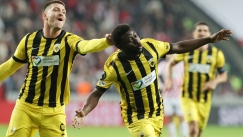  Και πώς να χάσεις στην πατρίδα σου...