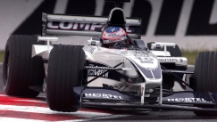 Σαν Σήμερα: Παρουσιάστηκε η πρώτη Williams BMW και η Jordan είπε «αντίο» στην F1 (vid)