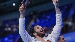 Ο Ντίνος Γενηδουνιάς