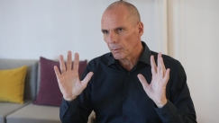 Στην Εισαγγελία το βίντεο με τις δηλώσεις Βαρουφάκη για παλαιότερη χρήση ναρκωτικών (vid)