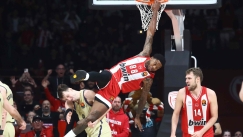 Περάστε, να σας φάει το τέρας...