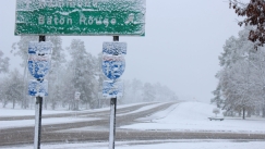 ΗΠΑ: Δύο νεκροί από σφοδρή χιονοθύελλα – Χάος στις μετακινήσεις, ακυρώθηκαν 15.000 πτήσεις