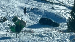 Τι μπορεί να πάει στραβά όταν εμπιστεύεσαι τυφλά το GPS: Τουρίστριες κατέληξαν με αυτοκίνητο σε χιονισμένη πίστα σκι